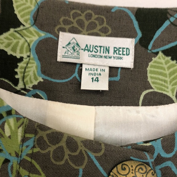Austin Reed Jacket - Picture 2 of 4